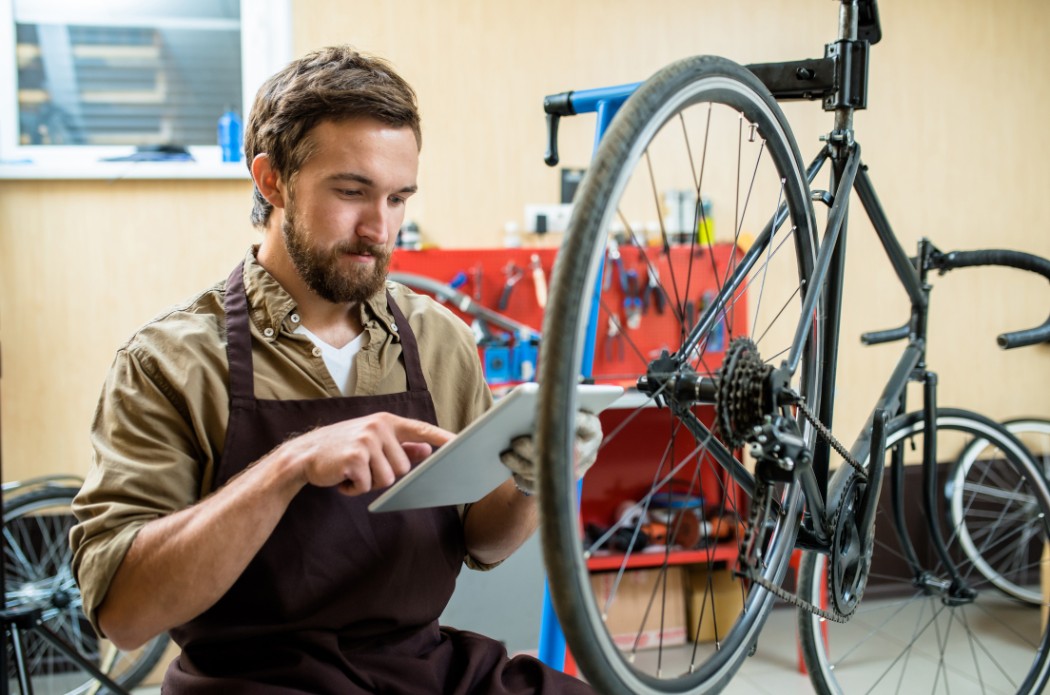BikeOS — Sistema em uso na oficina